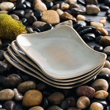 Load image into Gallery viewer, Riverstone Plate Set- Seafoam
