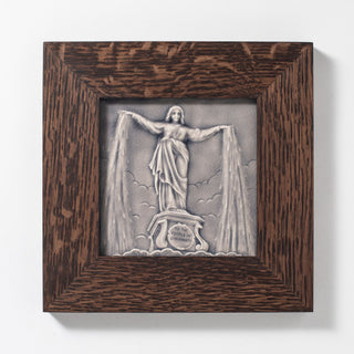 Fountain Square Tile, Titan