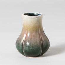Load image into Gallery viewer, Clove Vase- Arcadia
