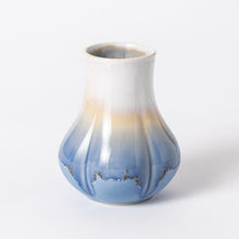 Load image into Gallery viewer, Clove Vase- Horizon
