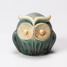 Load image into Gallery viewer, Hand Thrown Autumn&#39;s Bounty Owl #41
