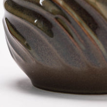 Load image into Gallery viewer, Hand Thrown Vase #041 | The Glory of Glaze
