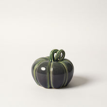 Load image into Gallery viewer, Hand-Thrown Pumpkin No. 80
