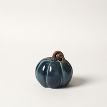 Load image into Gallery viewer, Hand-Thrown Pumpkin No. 68
