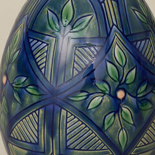 Close-up details of the ceramic handcrafted egg.