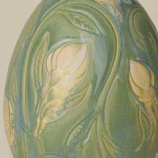Close-up details of the ceramic handcrafted egg.