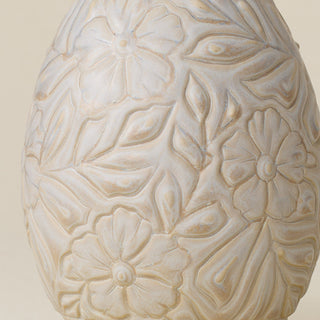 Close-up details of the ceramic handcrafted egg.