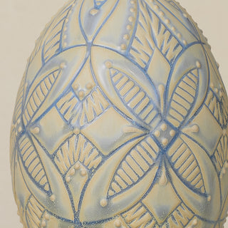 Close-up details of the ceramic handcrafted egg.
