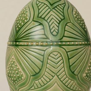 Close-up details of the ceramic handcrafted egg.