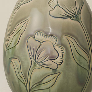 Close-up details of the ceramic handcrafted egg.