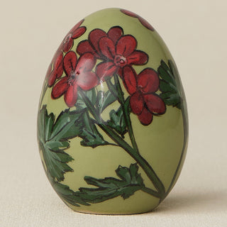Close-up details of the ceramic handcrafted egg.