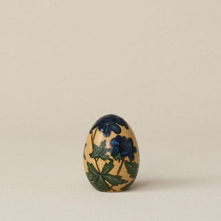 Backside of the one-of-a-kind egg.