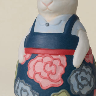 Close-up details of the one-of-a-kind bunny.