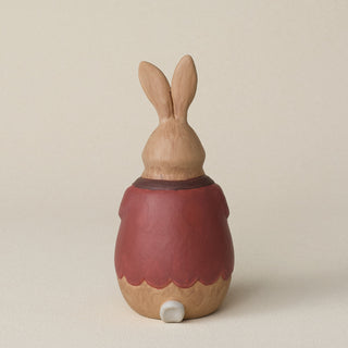 Back of the bunny with a delicate, hand-carved tail.