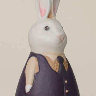 Close-up details of the one-of-a-kind bunny.