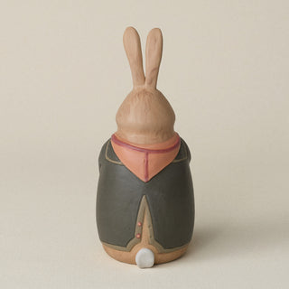 Back of the bunny with a delicate, hand-carved tail.