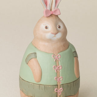 Close-up details of the one-of-a-kind bunny.