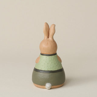 Back of the bunny with a delicate, hand-carved tail.