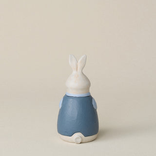 Back of the bunny with a delicate, hand-carved tail.