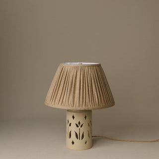 Lamp No. 33