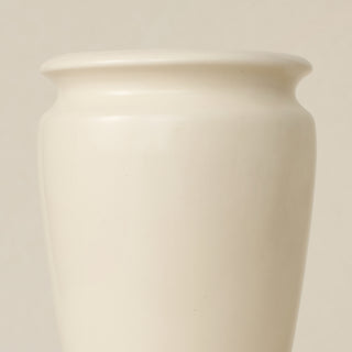 Cornet Vase, Raffia