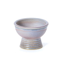 Load image into Gallery viewer, Hand-Thrown Planter No. 134
