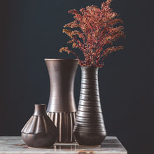 Load image into Gallery viewer, Hand Thrown Vase #085 | The Glory of Glaze
