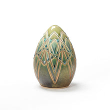 Load image into Gallery viewer, Hand Thrown Egg #083
