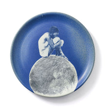 Load image into Gallery viewer, Artist Series Platter #16 | The Terence Hammonds Rookwood Collection
