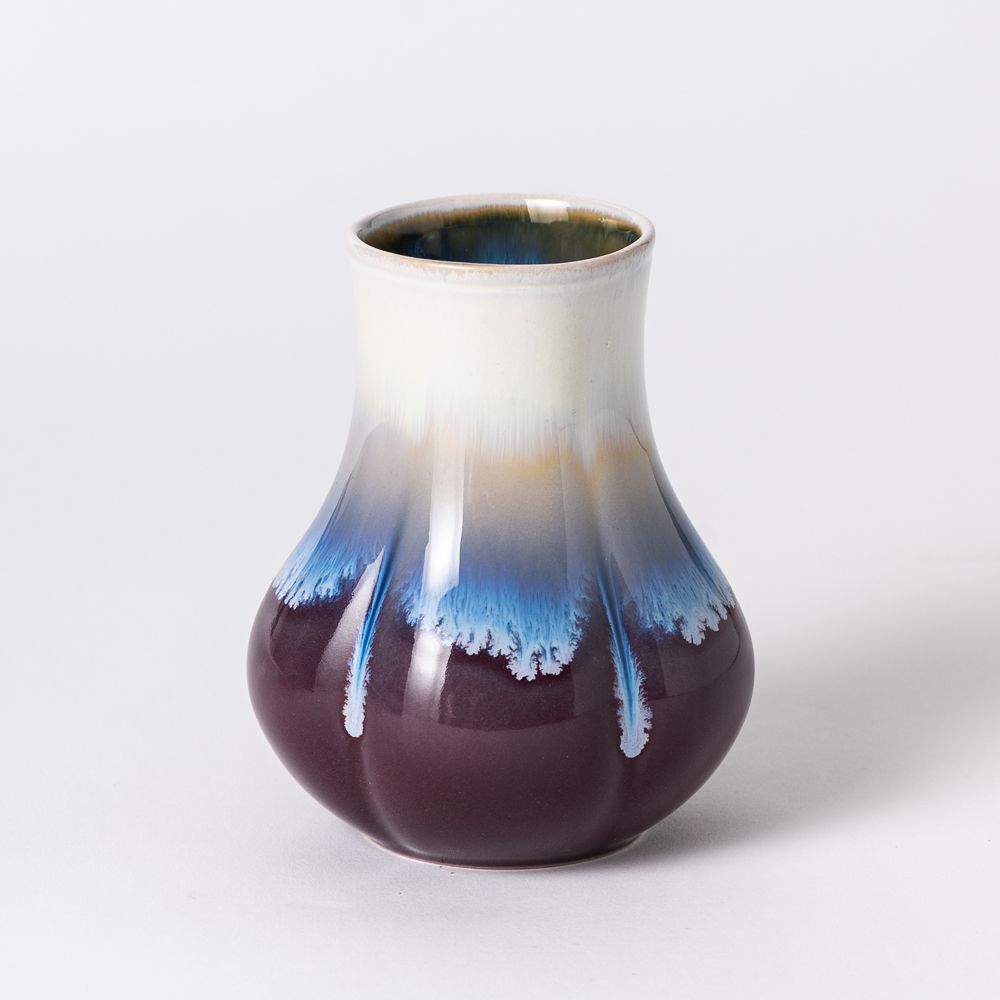Clove Vase- Serene