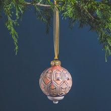 Load image into Gallery viewer, Hand Carved Ornament #012
