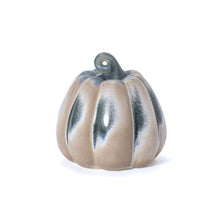 Load image into Gallery viewer, Large Pumpkin, Lavender Mist
