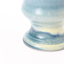 Load image into Gallery viewer, Hand Thrown Finial #095
