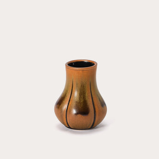 Clove Vase, Chestnut