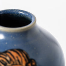 Load image into Gallery viewer, Hand Thrown Animal Kingdom Vase #52
