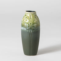 1921 Holly Leaf Vase- Holly