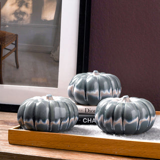 Small Pumpkin, Lavender Mist