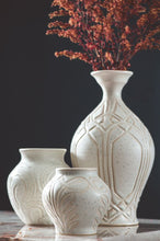 Load image into Gallery viewer, Hand Thrown Vase #095 | The Glory of Glaze
