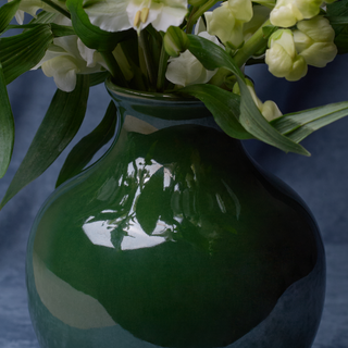 Boule Vase, Patina