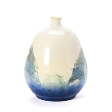 Load image into Gallery viewer, Artist Series Vase #17 | The Terence Hammonds Rookwood Collection
