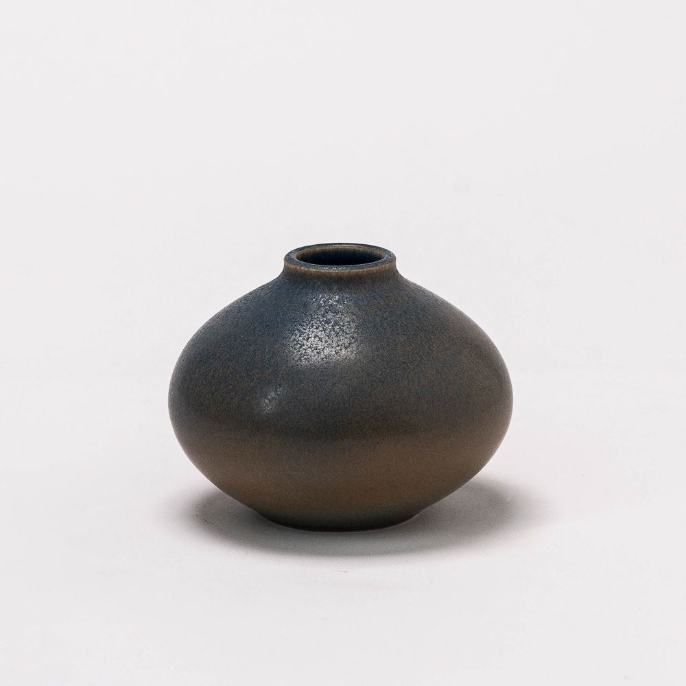 Hand Thrown Vase #099 | The Glory of Glaze
