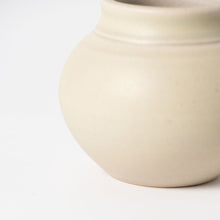 Load image into Gallery viewer, Hand Thrown Le Jardin Vase #039
