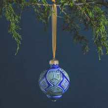 Load image into Gallery viewer, Hand Carved Ornament #071
