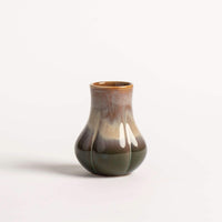 Clove Vase, Arcadia