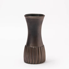 Load image into Gallery viewer, Hand Thrown Vase #084 | The Glory of Glaze
