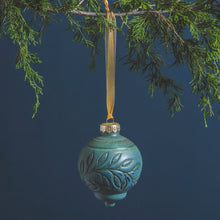 Load image into Gallery viewer, Hand Carved Ornament #027
