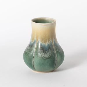 Clove Vase- Dewdrop