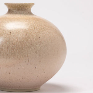 Hand Thrown Vase #035 | The Glory of Glaze