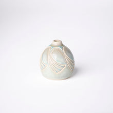 Load image into Gallery viewer, Hand Thrown Petite Vase No. 042
