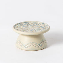 Load image into Gallery viewer, Hand Thrown Mini Cake Stand #063
